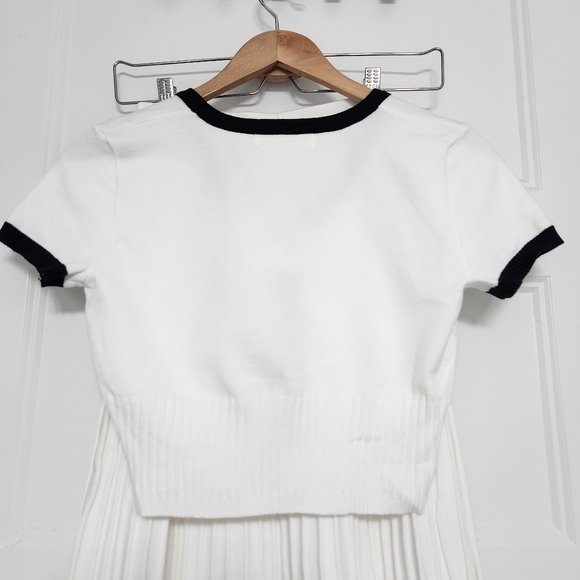 NWT Commense Minimalist Contrast Trim Sweater Skirt Set - Picture 7 of 11